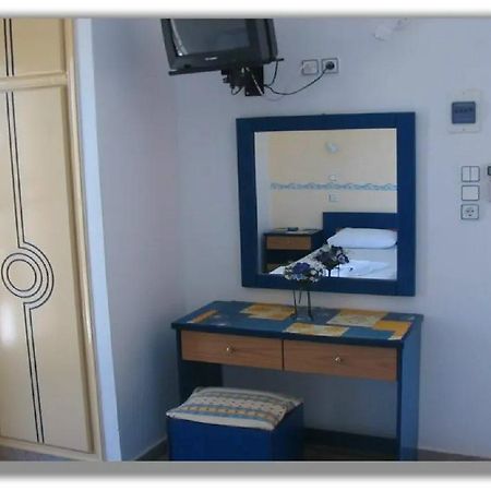 Christos Makrinos Rooms アダマス エクステリア 写真